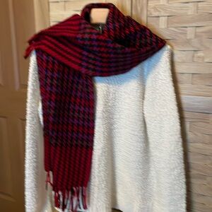 NWOT Jacobson’s Lambswool multicolored scarf